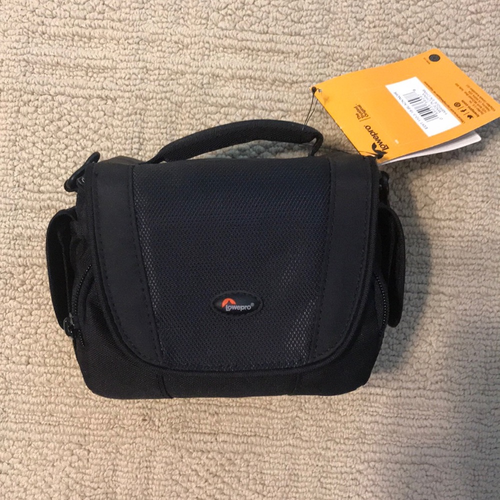 NWT Lowepro Camera Bag